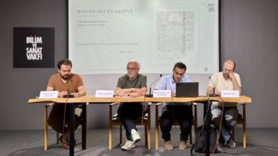 İSTANBUL (AA) – Kendine has üslubuyla çizgiyi ve tefekkürü bir