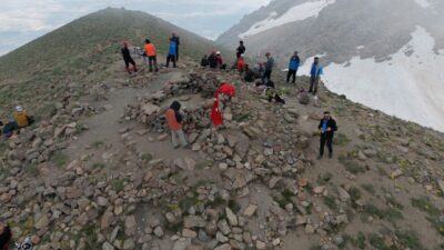 - Aksaray'da görev yapan 5 öğretmen ile Bolu'dan gelen 15