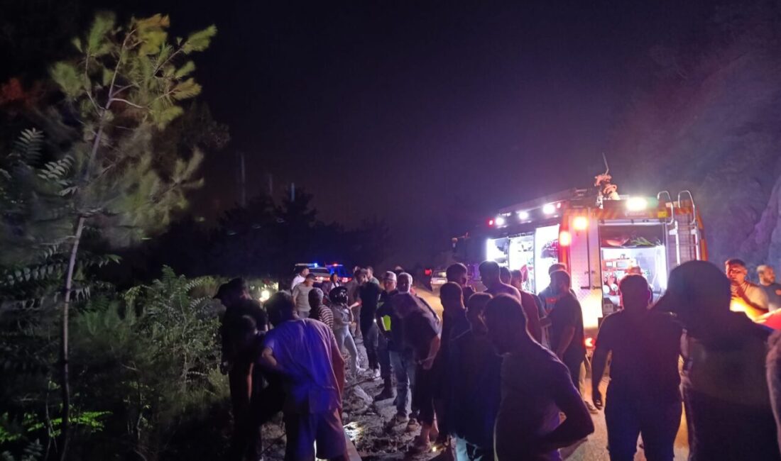 HATAY (AA) – Hatay'ın Dörtyol ilçesinde otomobilin uçuruma devrilmesi sonucu