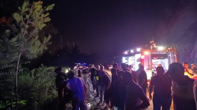 HATAY (AA) – Hatay'ın Dörtyol ilçesinde otomobilin uçuruma devrilmesi sonucu