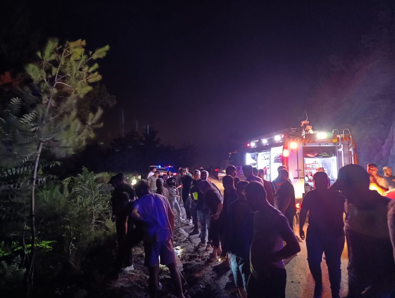 HATAY (AA) – Hatay'ın Dörtyol ilçesinde otomobilin uçuruma devrilmesi sonucu