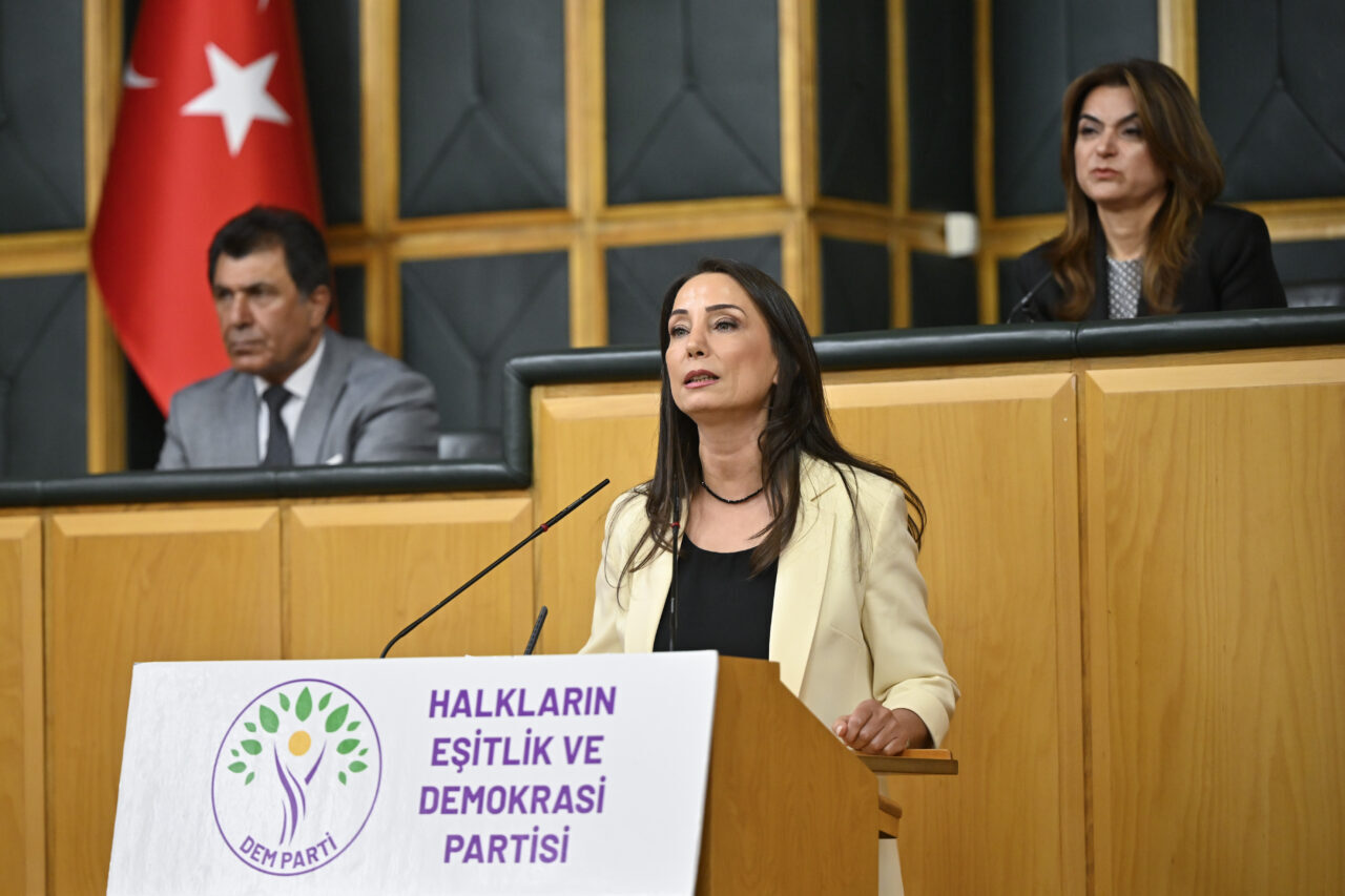 - "(Terörsüz Türkiye) Çerçeve yasanın kapsamı, içeriği bir mutabakatla çıkmalı