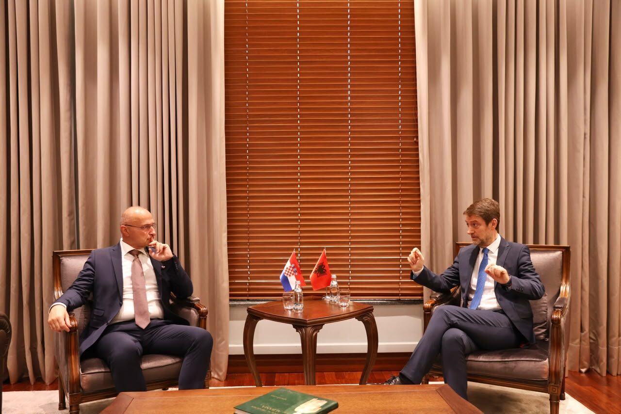 TİRAN (AA) – Hırvatistan Dış ve Avrupa İşleri Bakanı Gordan
