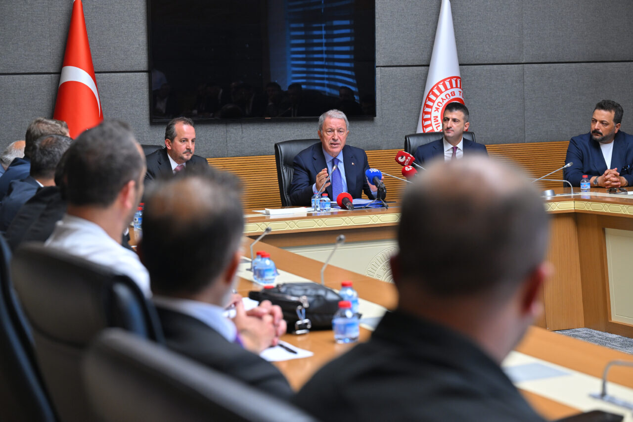 - "Allah'a çok şükür tamamlandı; Gruba verdik, bakanlıklara gönderdik son