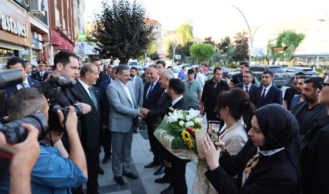 - "Türkiye Yüzyılı'nda bizim görevimiz, huzurun yüzyılını inşa etmektir"