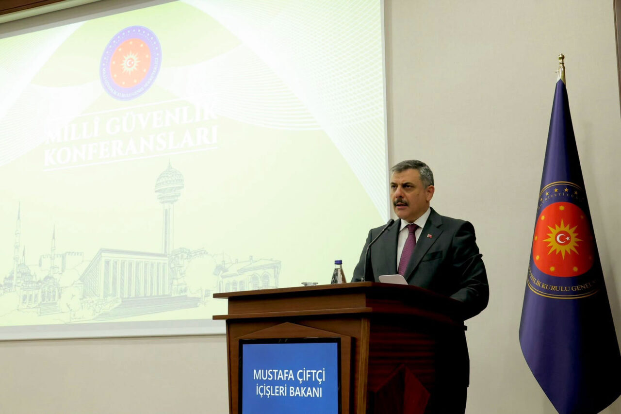 - "Cumhurbaşkanımız Recep Tayyip Erdoğan'ın liderliğinde, hiçbir suç örgütünün kendisini