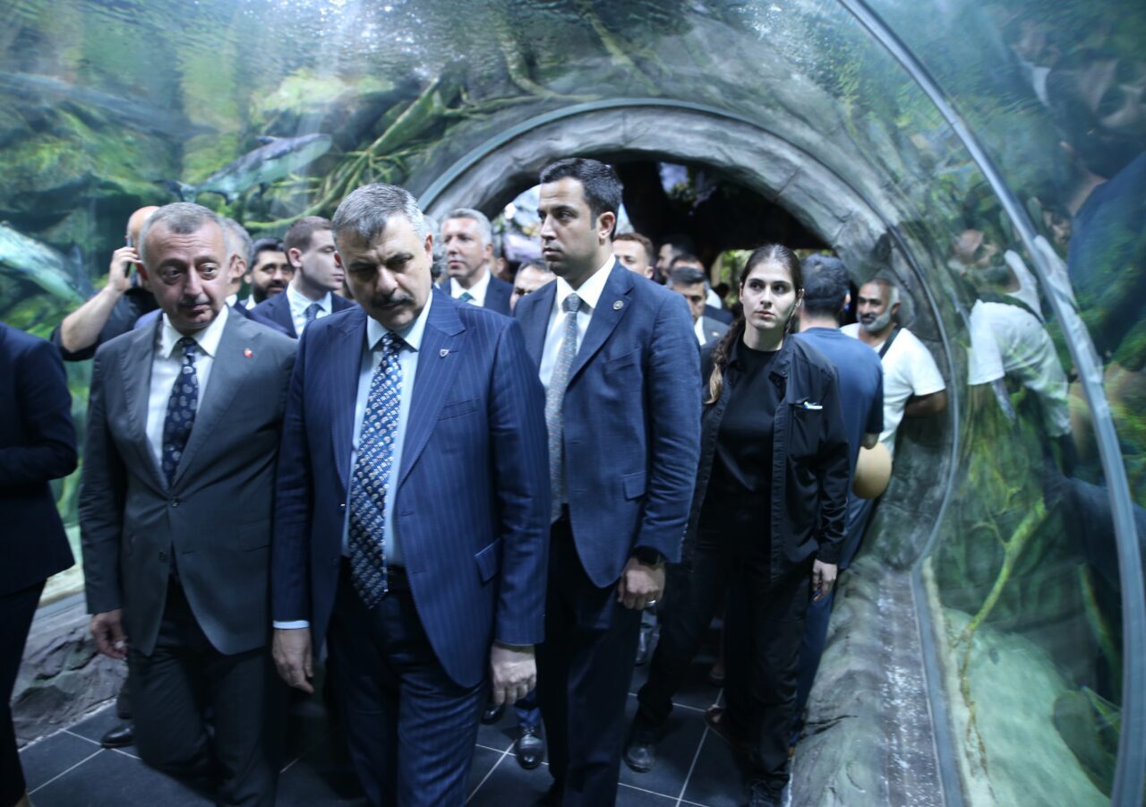 KOCAELİ (AA) – İçişleri Bakanı Mustafa Çiftçi, Kocaeli'de ziyaretler gerçekleştirdi.