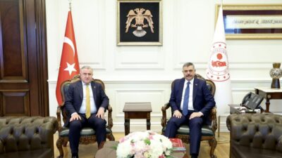 - İçişleri Bakanı Mustafa Çiftçi:
- "Sporun birleştirici ruhuna yakışır şekilde,
