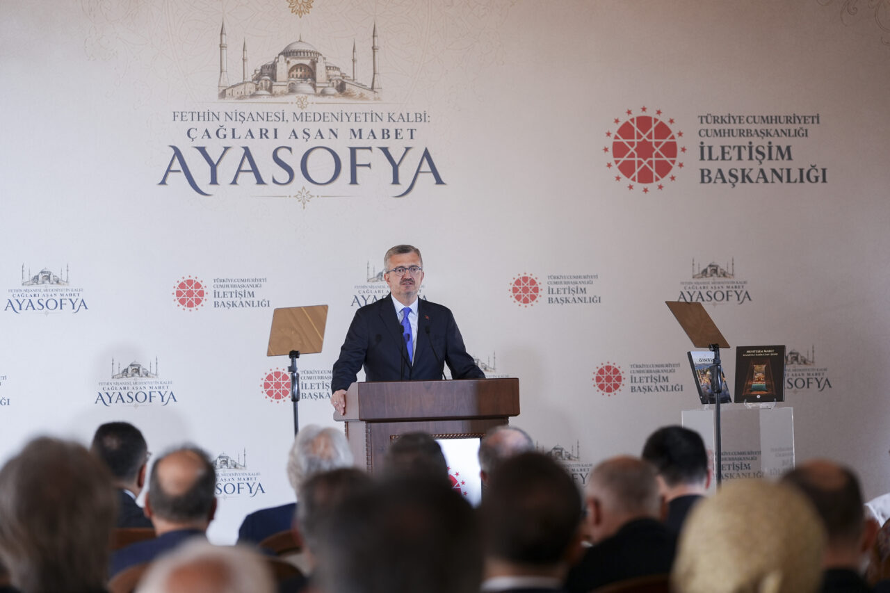 - "24 Temmuz 2020 tarihinde kılınan ilk cuma namazıyla Ayasofya'nın