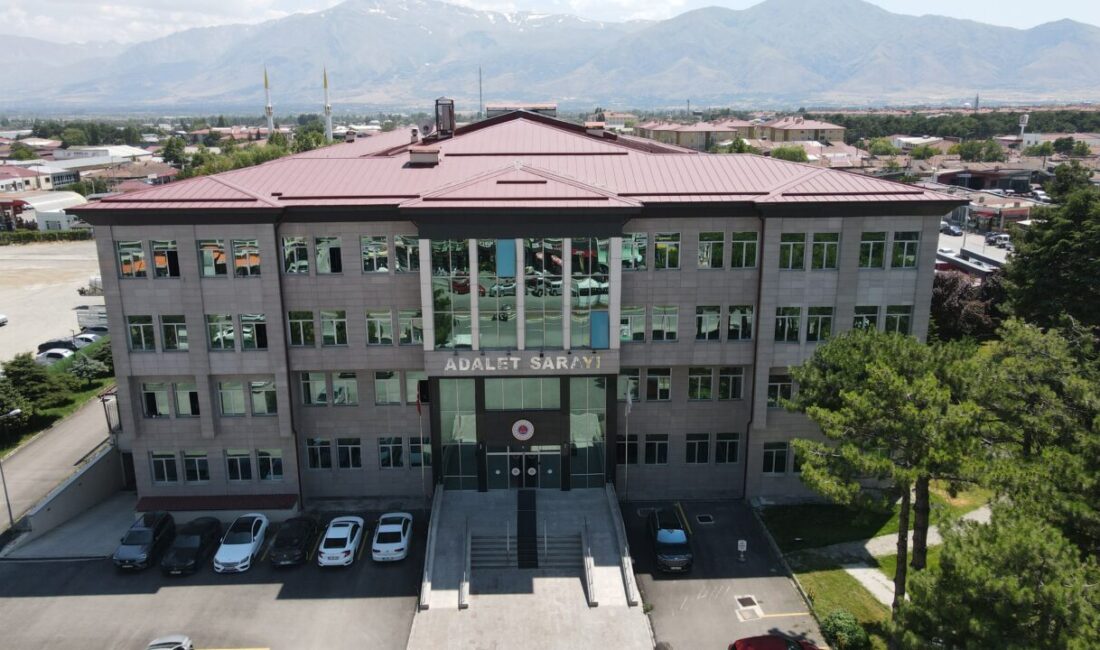 ERZİNCAN (AA) – Erzincan'ın İliç ilçesindeki altın madeninde 9 işçinin