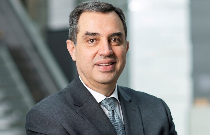 - Fakhoury:
- "Dünya Bankası Grubunun özel sektör kalkınmasındaki küresel deneyiminden