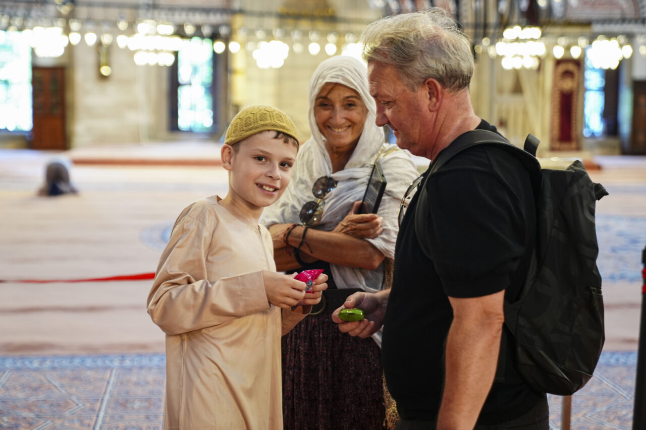 İSTANBUL (AA) – İngiltere'de Müslüman karşıtı nefret eylemlerinin ardından camilerde