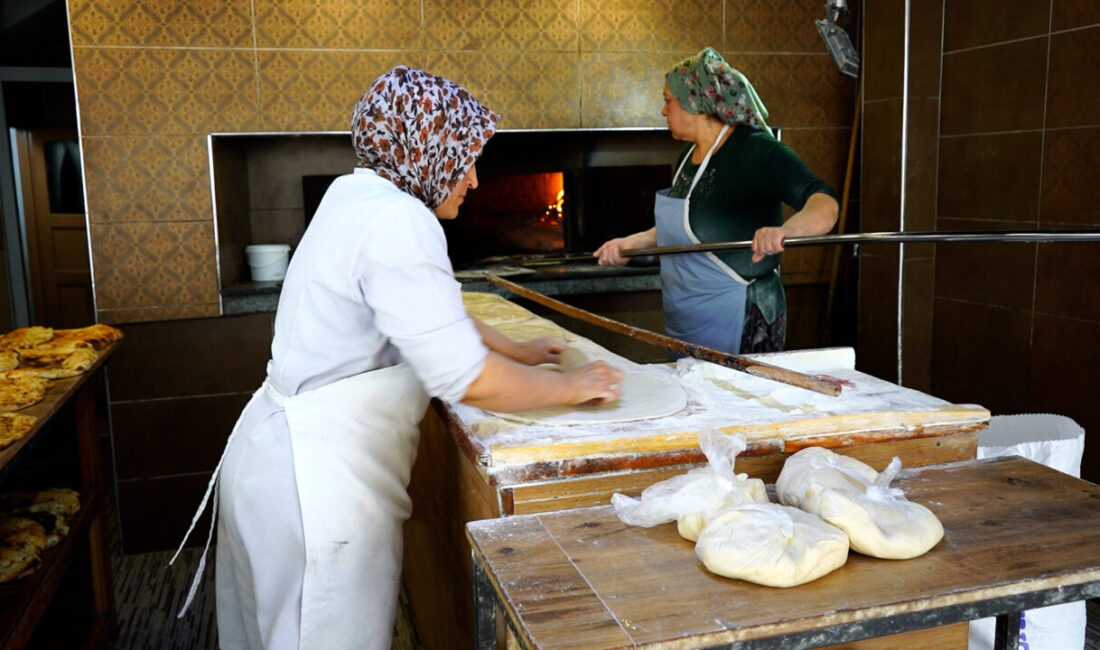 ISPARTA (AA) – Isparta'nın Yalvaç ilçesinde kadınların nesilden nesle sürdürdüğü