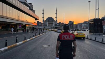 İSTANBUL (AA) – İstanbul'da, kent genelinde kamu düzeni ve asayişin