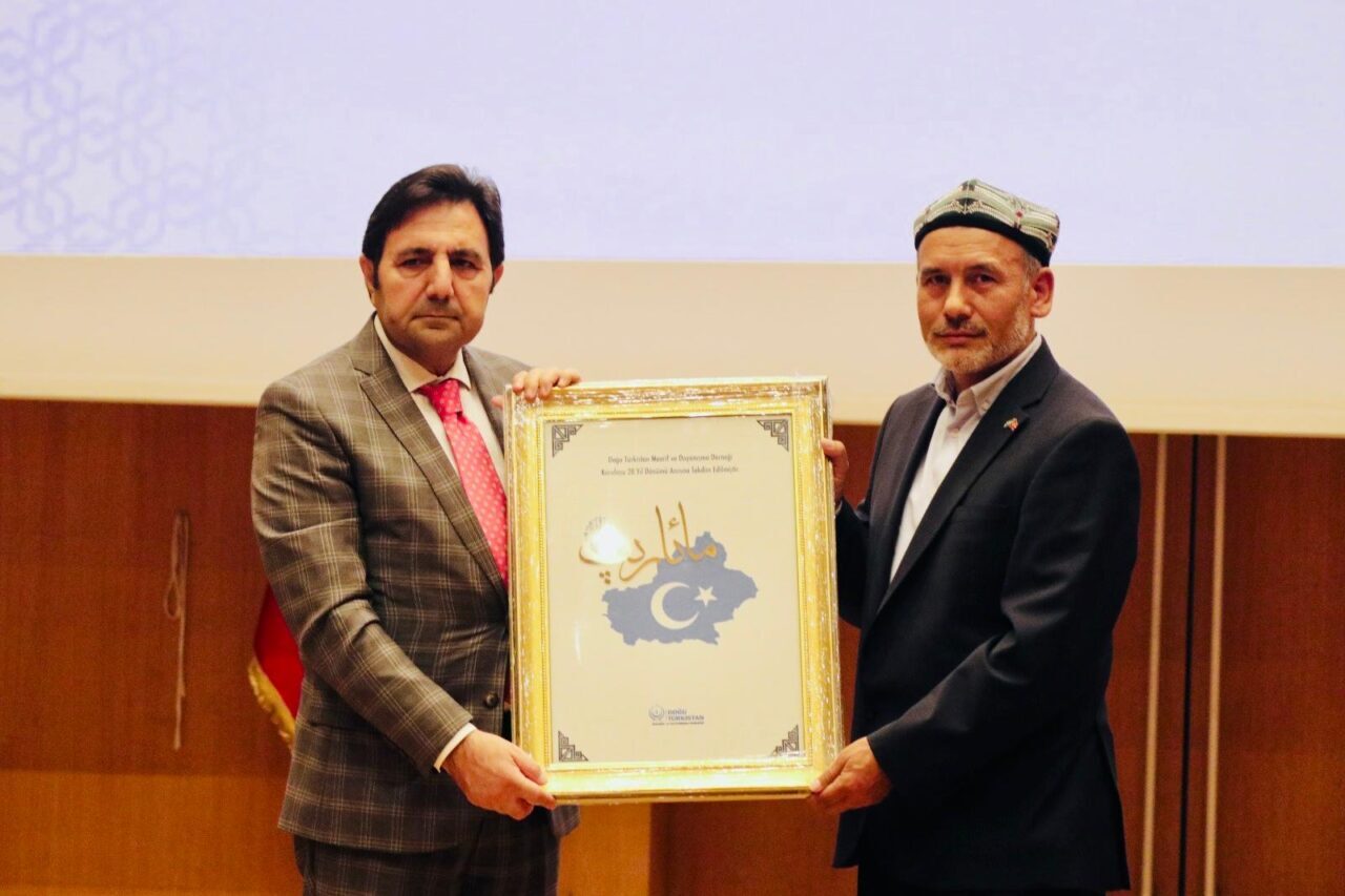İSTANBUL (AA) – Doğu Türkistan Maarif ve Dayanışma Derneği tarafından