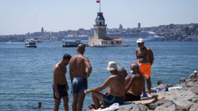 İSTANBUL (AA) – Megakentte sıcak havanın etkisini artırmasıyla serinlemek isteyen