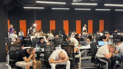 İSTANBUL (AA) – İstanbul'da, uluslararası telefon dolandırıcılığı yaptığı tespit edilen