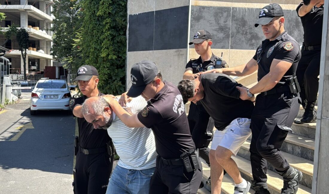 - Maktul Yusuf Baran Dağdeviren'in park halindeki aracının yanına motosikletle