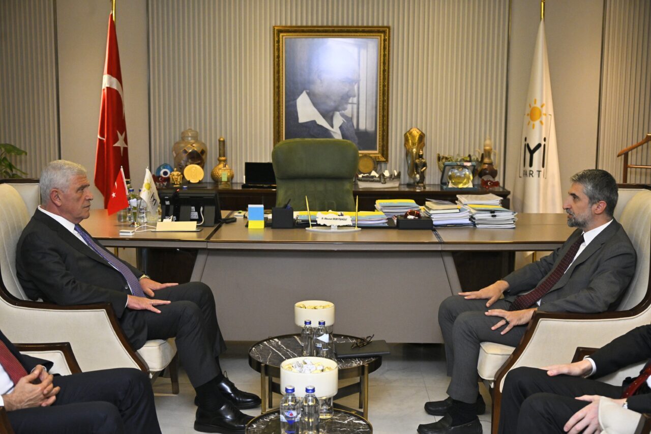 ANKARA (AA) – İYİ Parti Genel Başkanı Müsavat Dervişoğlu, Türk