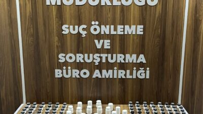 İZMİR (AA) – İzmir'in Gaziemir ilçesinde düzenlenen operasyonda 5 kilo