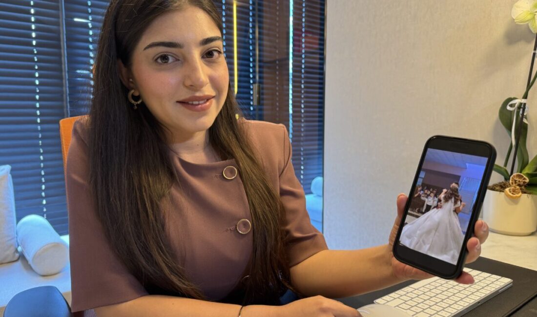 İZMİR (AA) – İzmir'de düğünlerinin video kaydının bulunamaması nedeniyle düğün