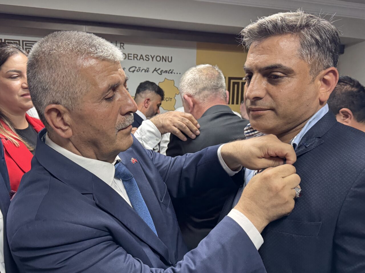 İZMİR (AA) – İzmir'de Mardinliler Federasyonu üyesi 278 kişi, MHP'ye
