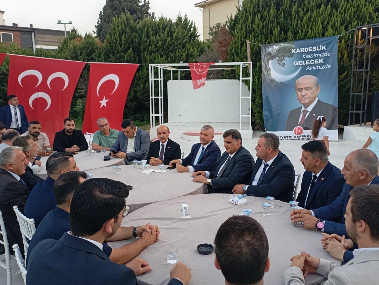İZMİR (AA) – İzmir'in Torbalı ilçesinde Milliyetçi Hareket Partisi'ne (MHP)