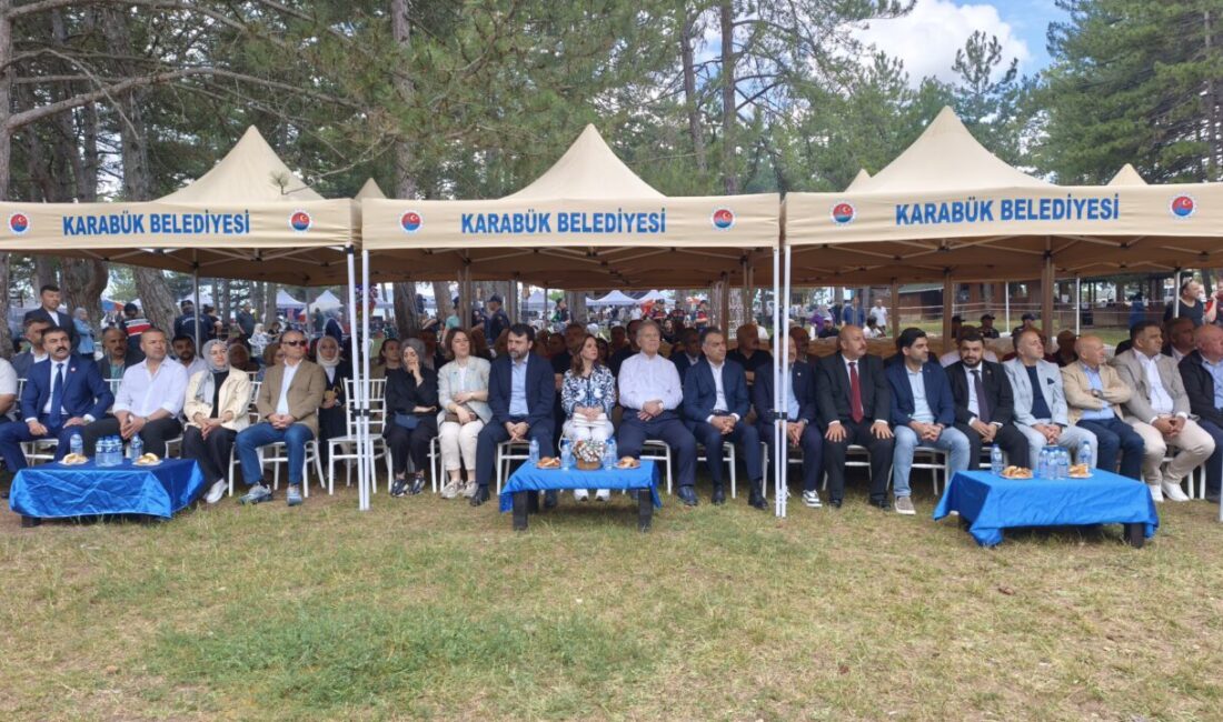 KARABÜK (AA) – Karabük'te "8. Aladağ Şenlikleri" gerçekleştirildi. Karabük Kalkınma