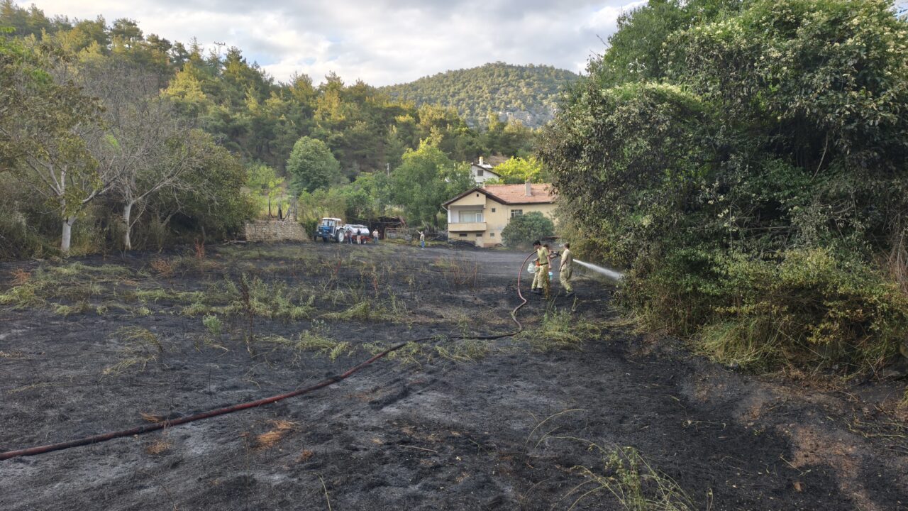 KARABÜK (AA) – Karabük'te otluk alanda çıkan yangın söndürüldü. Burunsuz