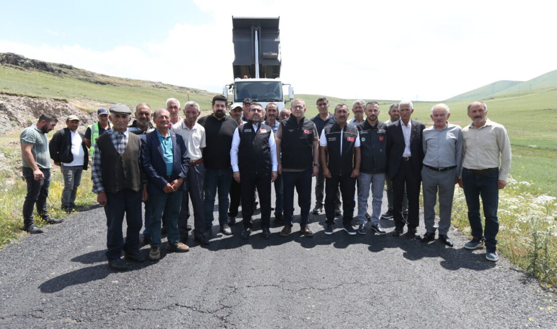- Vali Ziya Polat:
- "Köylülerimizi toprak yoldan kurtarmak istiyoruz. Kars'ta