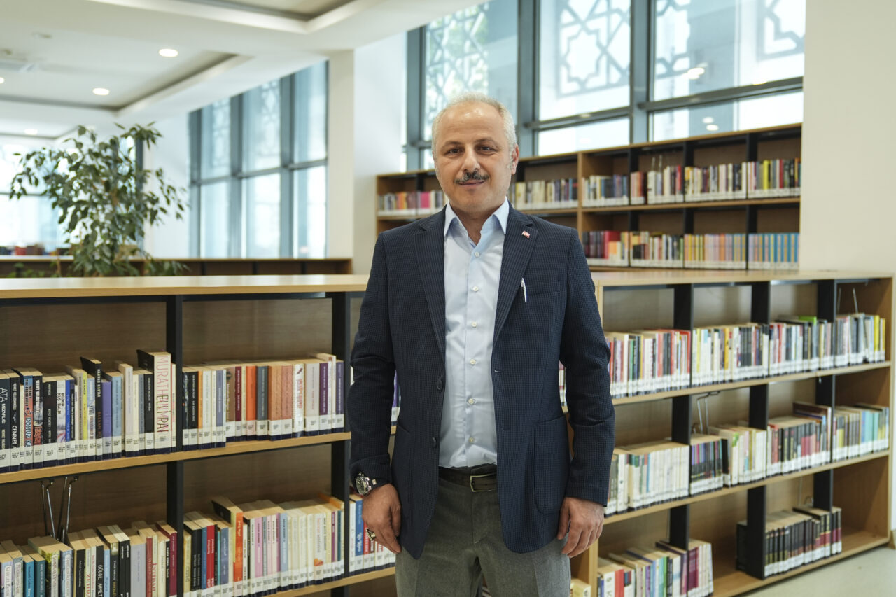 - Alan Yeterlilik Testi (AYT) oturumunda sözel alanda ve Yabancı