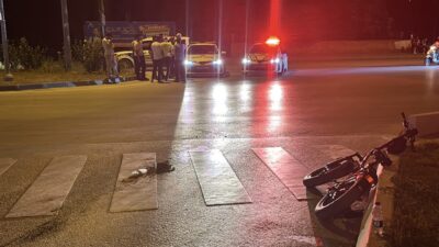KASTAMONU (AA) – Kastamonu'da iki otomobilin çarptığı elektrikli bisiklet sürücüsü