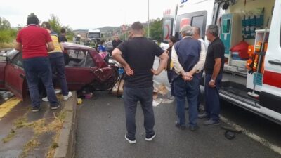 KASTAMONU (AA) – Kastamonu'da meydana gelen trafik kazasında 3 kişi