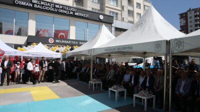 - Vali Gökmen Çiçek:
- "3 yılda 17 bin 630 sporcuyla