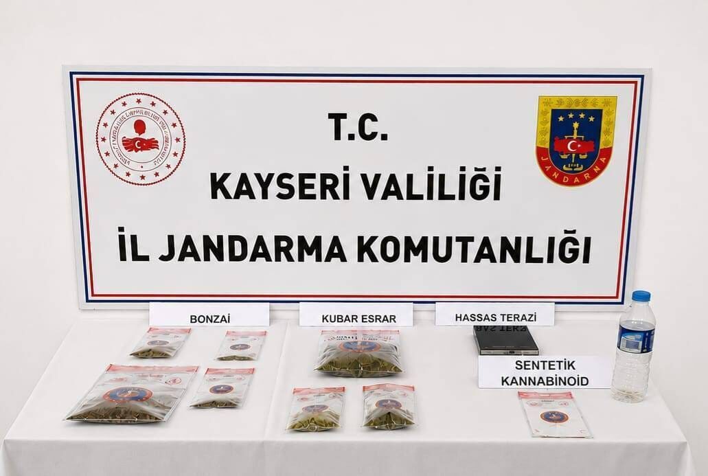 KAYSERİ (AA) – Kayseri'de düzenlenen uyuşturucu operasyonunda 2 şüpheli gözaltına