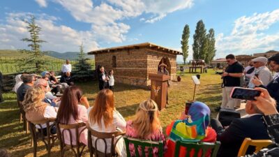 BAYBURT (AA) – Bayburt'un Beşpınar köyündeki Kenan Yavuz Etnografya Müzesi'nde,