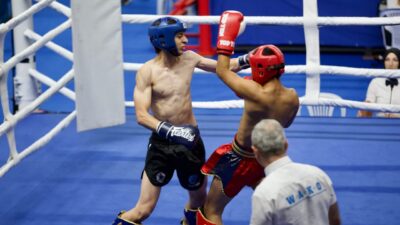BOLU (AA) – Büyükler ve Küçükler Kick Boks Türkiye Şampiyonası