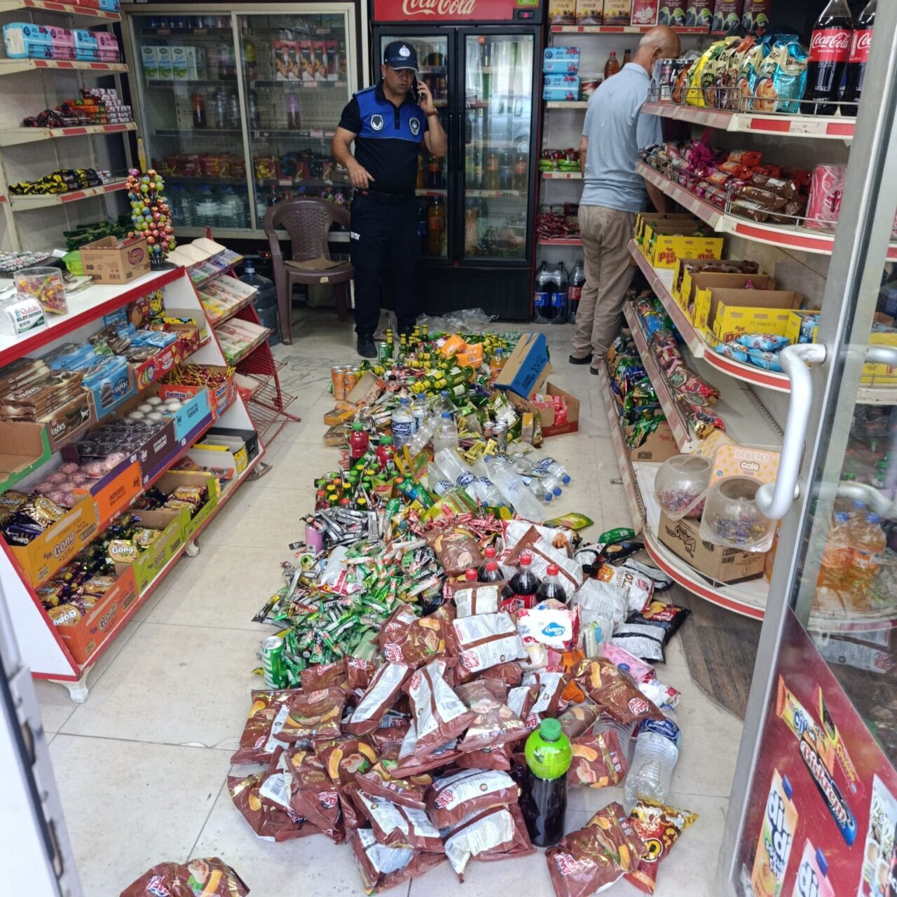 KİLİS (AA) – Kilis'te zabıta ekipleri tarafından gerçekleştirilen market denetiminde