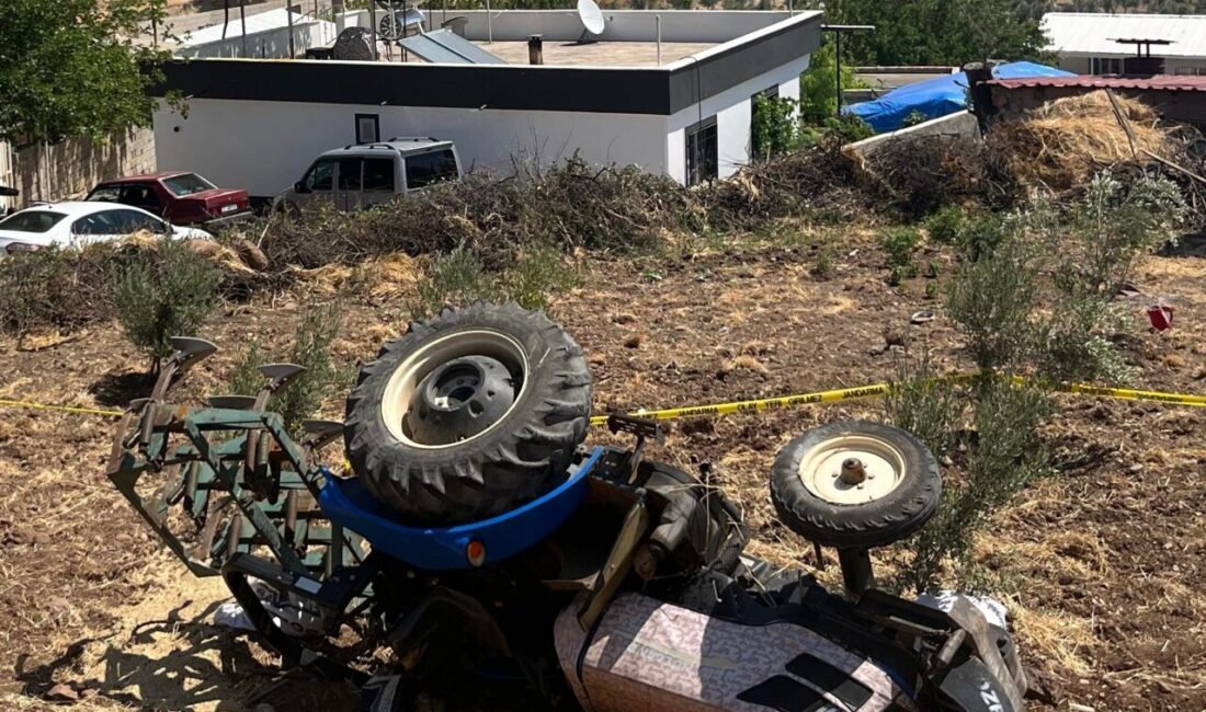 KİLİS (AA) – Kilis'te devrilen traktörün altında kalan sürücü hayatını