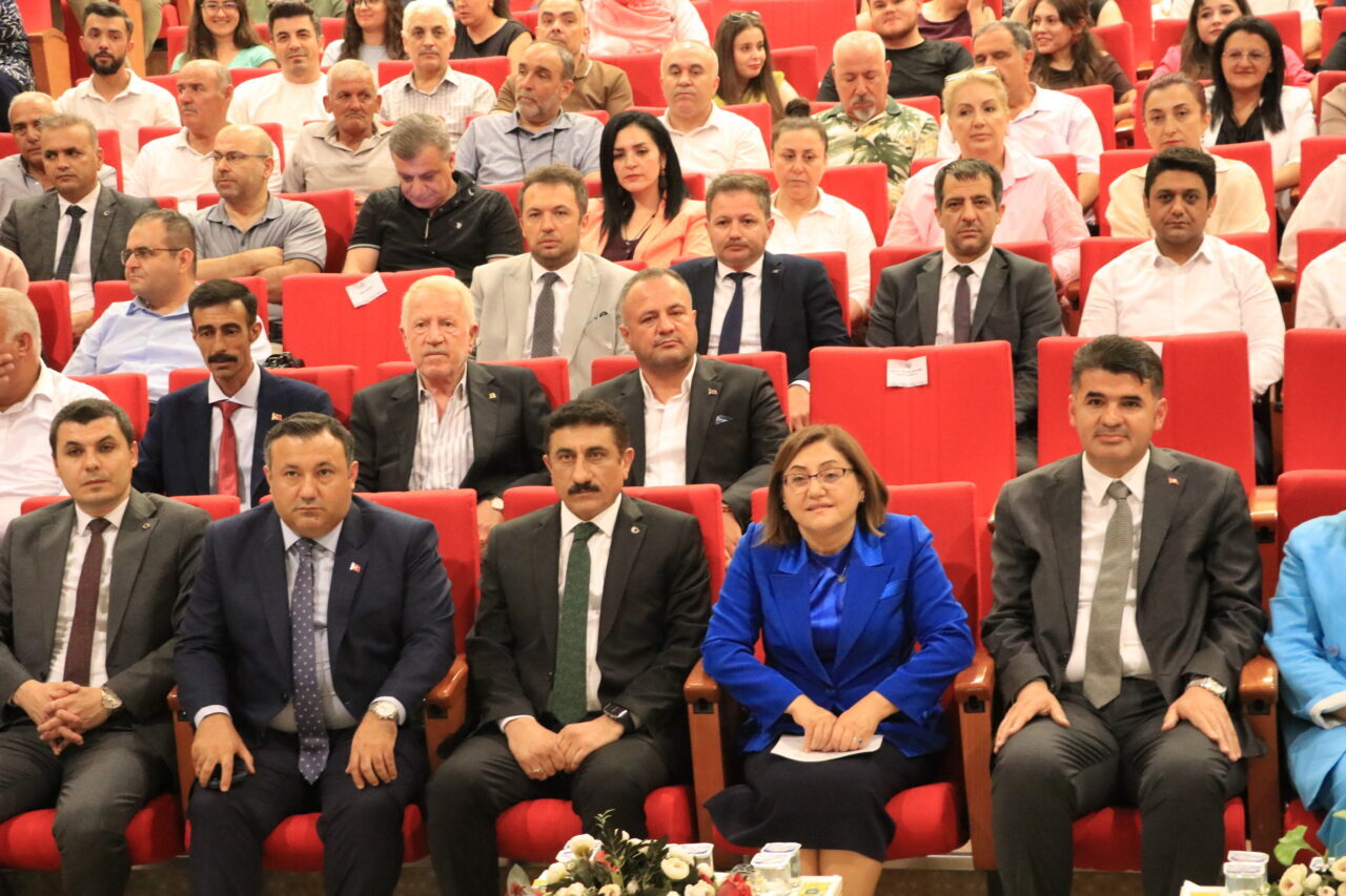 KİLİS (AA) – Kilis'te 7 Aralık Üniversitesince, "Türkiye'nin Demokrasi Zaferi"