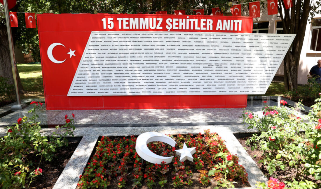 KIRKLARELİ (AA) – Kırklareli'nde 15 Temmuz şehitleri anısına 253 gül
