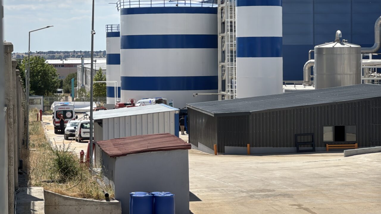 KIRKLARELİ (AA) – Kırklareli'nde bir içecek üretim fabrikasında meydana gelen