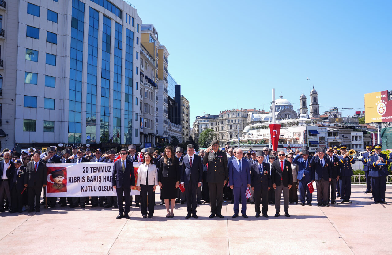 - KKTC'nin İstanbul Başkonsolosu Zalihe Mendeli:
- "Barış Harekatı, 'Ne Mutlu
