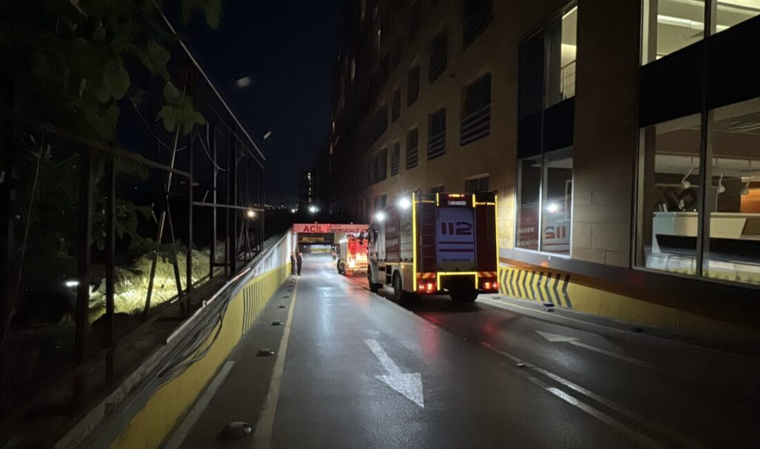 KOCAELİ (AA) – Kocaeli'nin Başiskele ilçesindeki özel bir hastanenin koroner