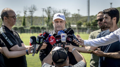 - "Bir stoper transferimiz olacak. Orta saha için de yoğun