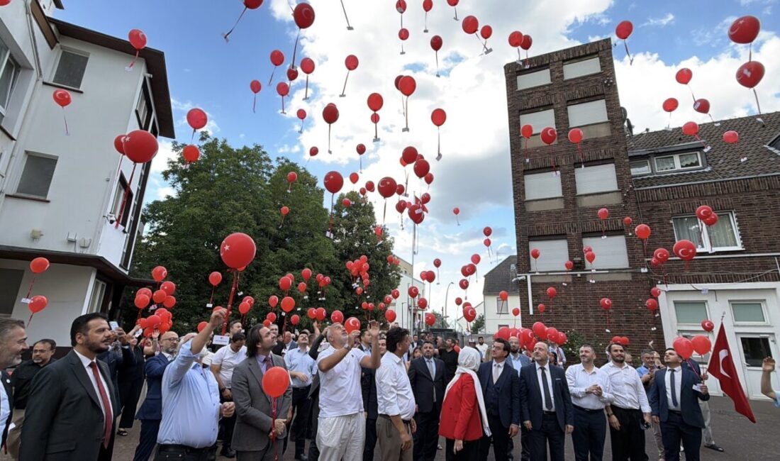 KÖLN (AA) – Türkiye'nin Köln Başkonsolosluğunda düzenlenen 15 Temmuz Demokrasi