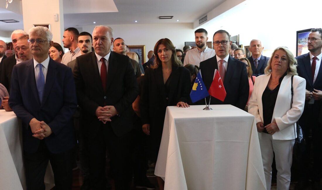 PRİŞTİNE (AA) – Kosova'nın başkenti Priştine'de, 15 Temmuz Demokrasi ve