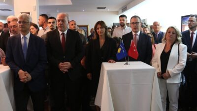 PRİŞTİNE (AA) – Kosova'nın başkenti Priştine'de, 15 Temmuz Demokrasi ve