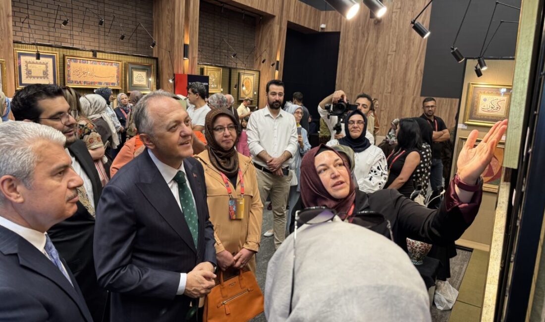 - "(Türkiye Kültür Yolu Festivali) Bu, dünyada ses getiren çok