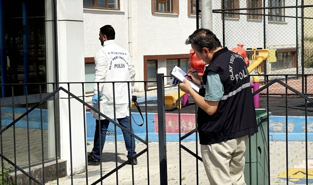 KÜTAHYA (AA) – Kütahya'da silahlı saldırıda yaralanan servis işletmecisi hastaneye